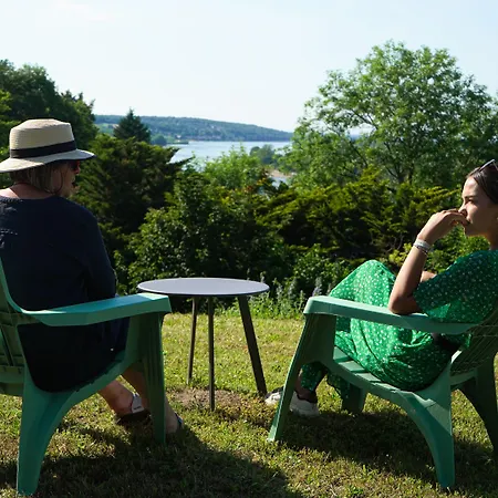 L'angeline Bed & Breakfast