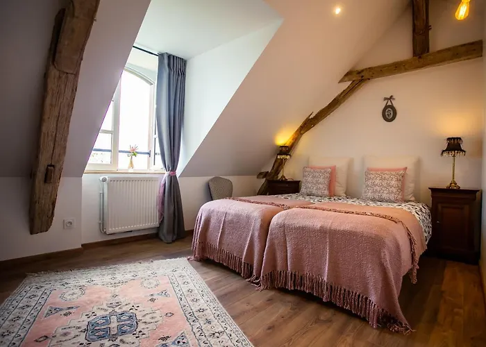 L'angeline Alojamento de Acomodação e Pequeno-almoço 3*