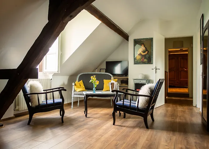 L'angeline Alojamento de Acomodação e Pequeno-almoço 3*